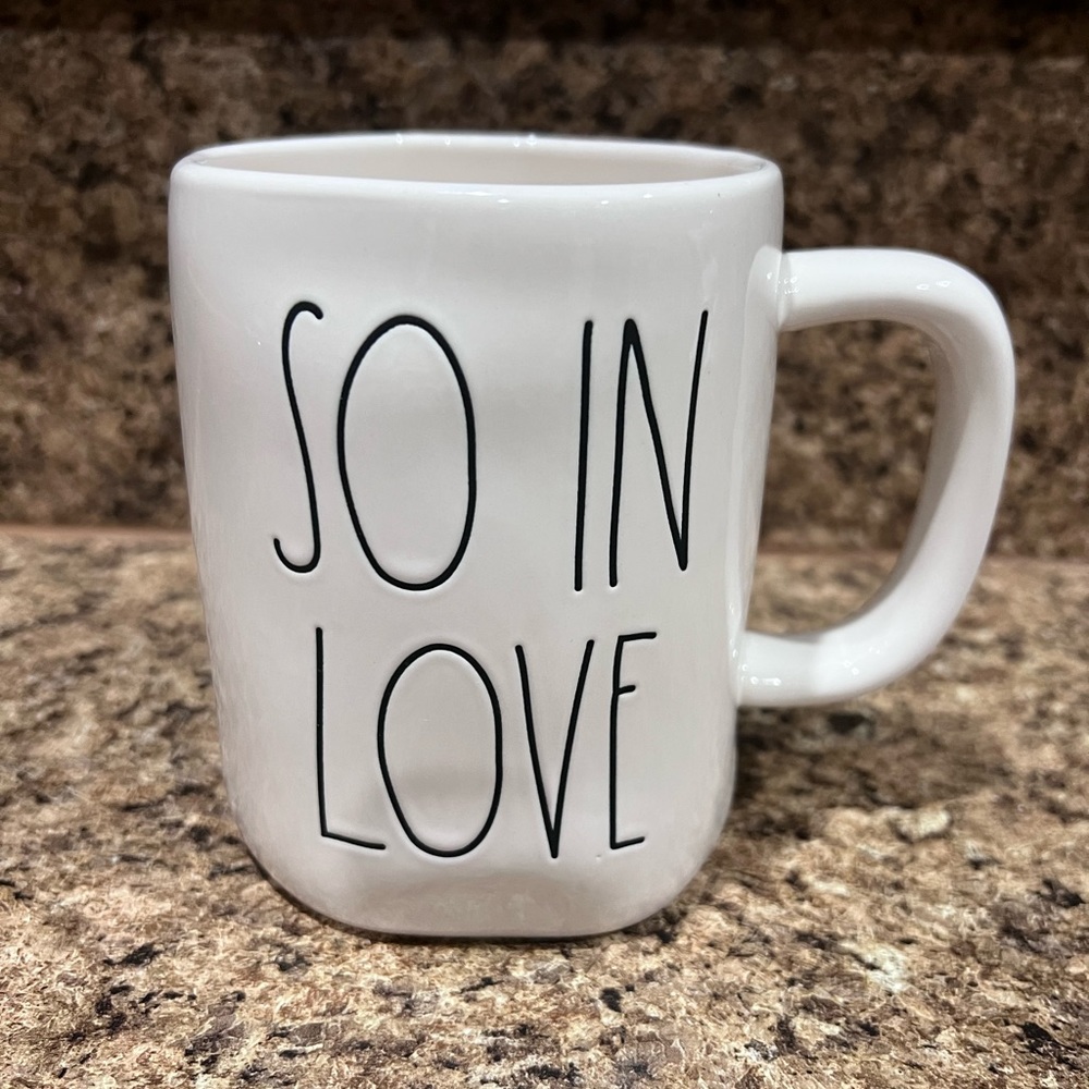 Rae Dunn So in love mug